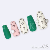 [公式限定]【es】MEGU NAIL プロデュース MEGUハート BLACK